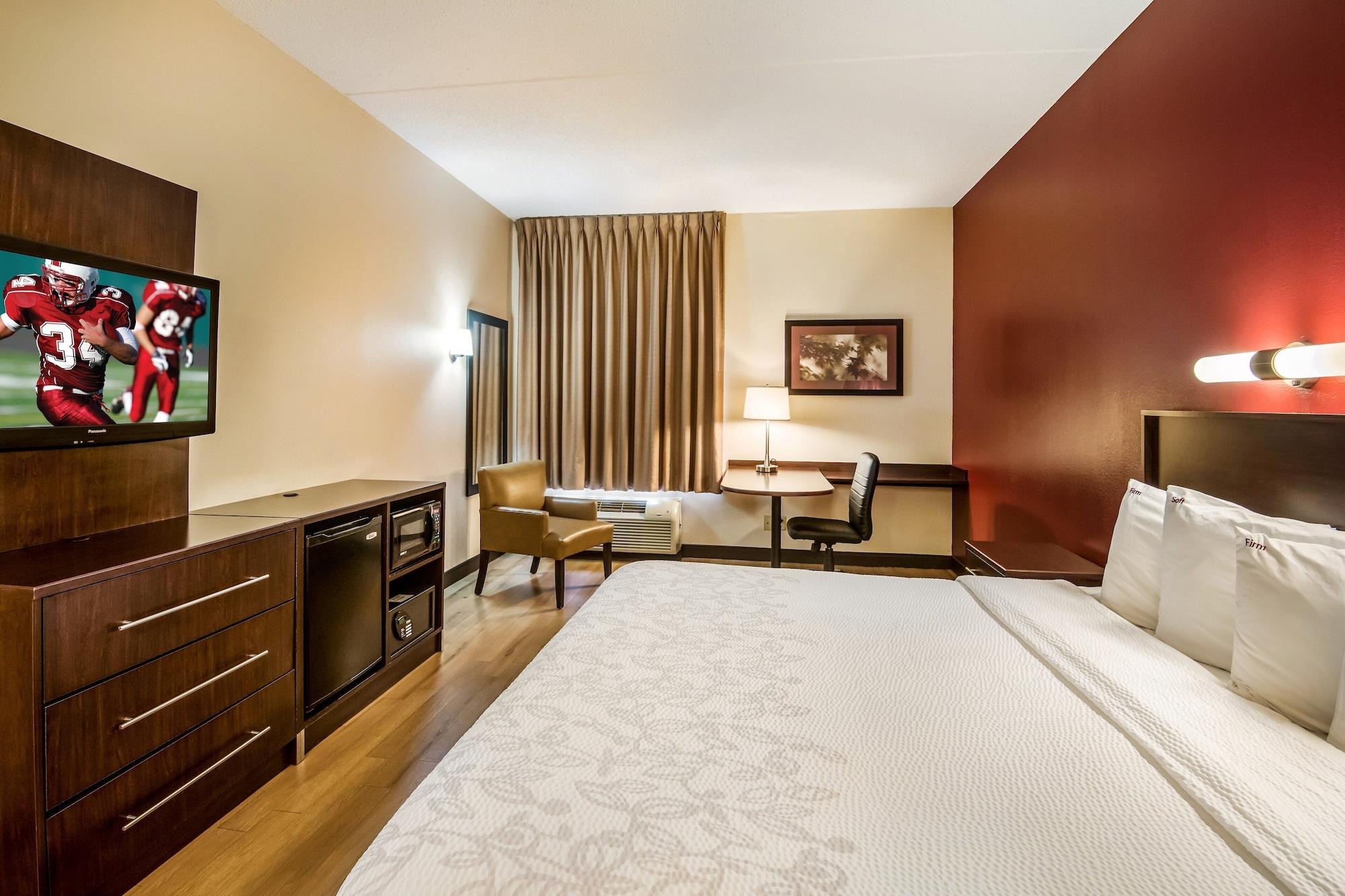 Red Roof Inn Plus+ South Deerfield - Amherst Eksteriør billede