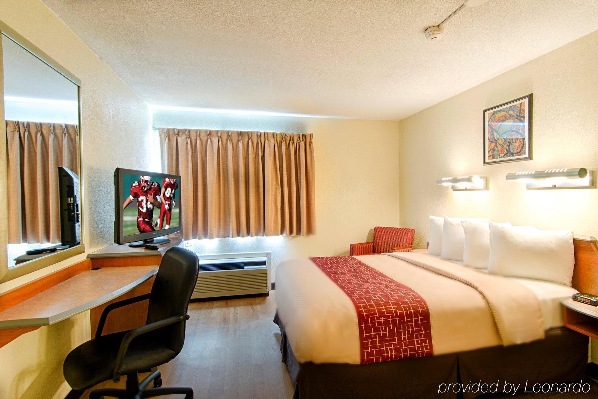 Red Roof Inn Plus+ South Deerfield - Amherst Eksteriør billede