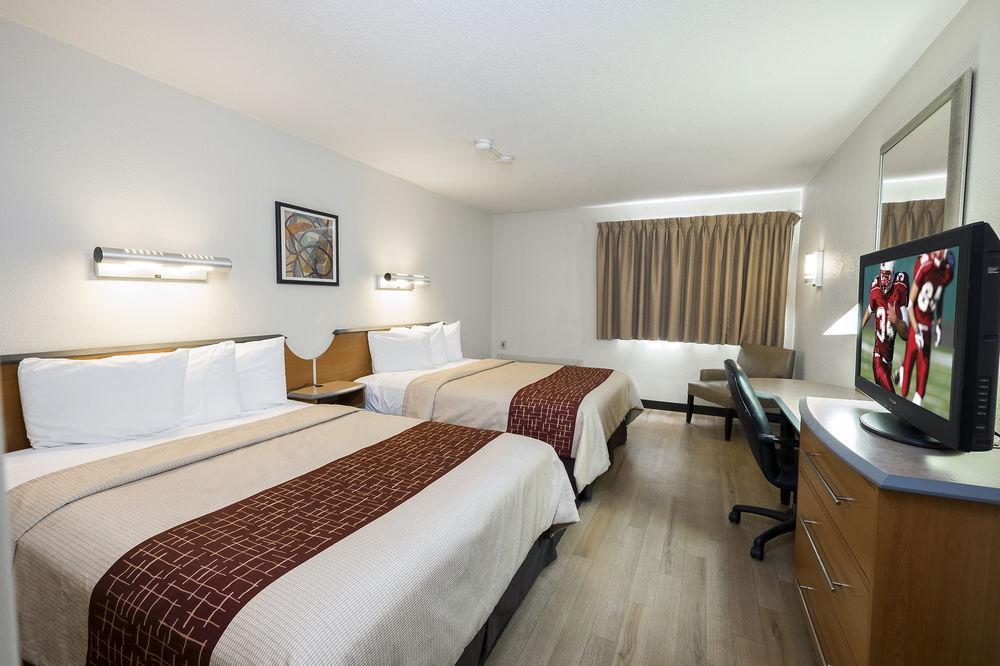 Red Roof Inn Plus+ South Deerfield - Amherst Eksteriør billede
