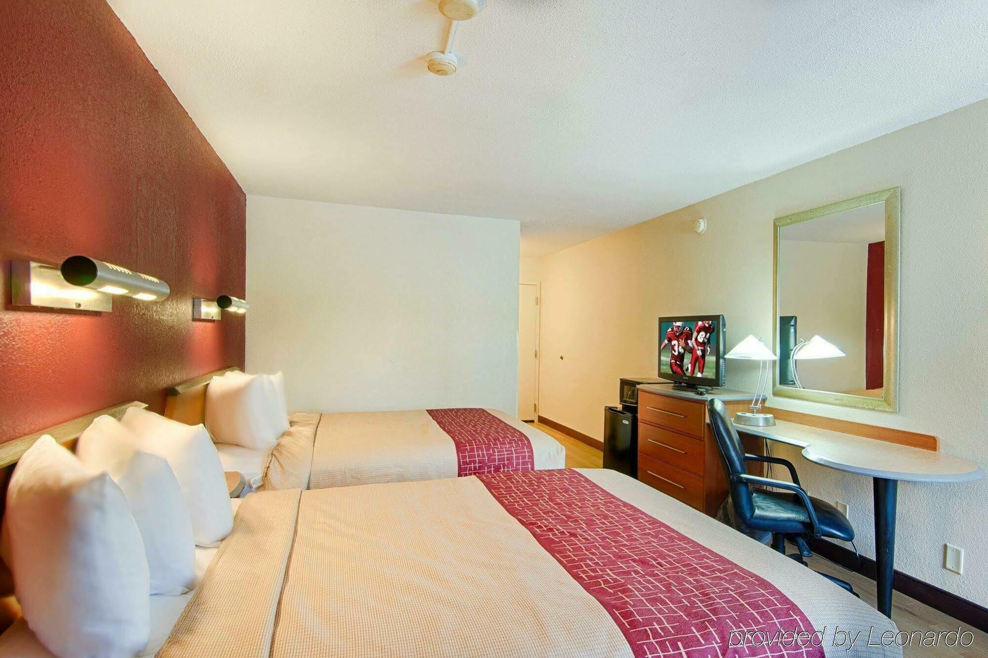 Red Roof Inn Plus+ South Deerfield - Amherst Eksteriør billede